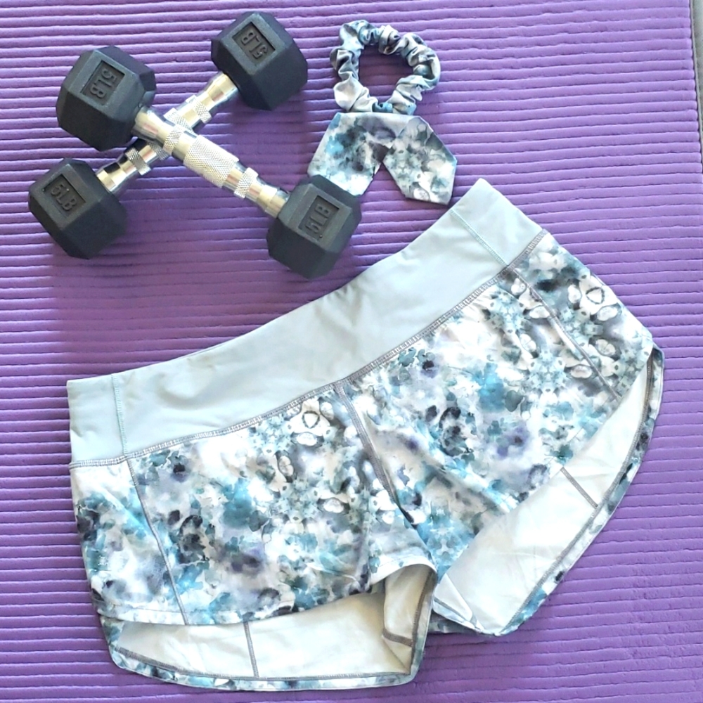 NWOT Lululemon Speed up 2.5"